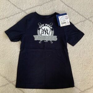 Kids NY Yankees T-Shirt Size 7/L